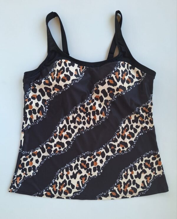 0327772b-92f8-49fa-931d-379226cb7cd1 Traje de baño de dos piezas