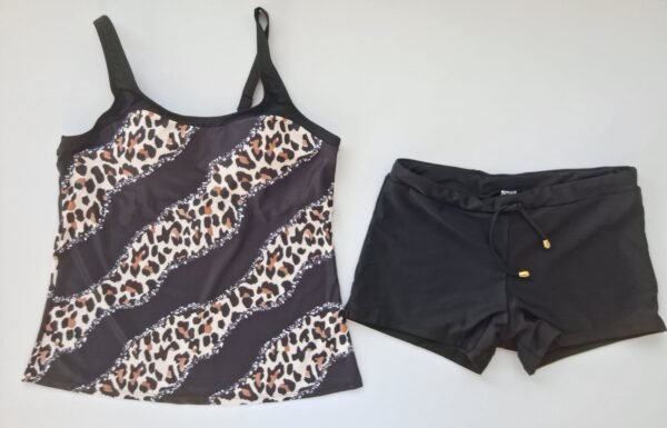 254dfe17-9c88-424d-98ae-6a6481db855d Traje de baño de dos piezas