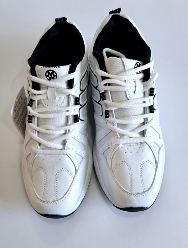 61d13e4f-b08a-4e0f-b69f-0f016ebcf1b8 Zapatillas deportivas blancas