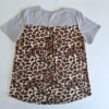 Camiseta con estampado de leopardo